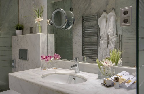 Sol Hotel | Hotel Preciados