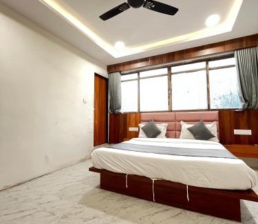 Ellis Bridge Hotel | Hotel prime new