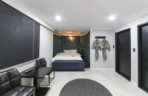 Bongmyeong-dong Hotel | Hotel Primo