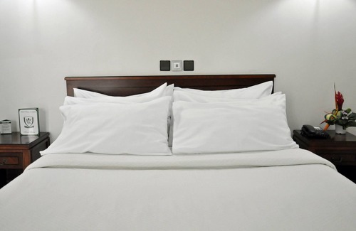 Douala Hotel | Hotel Prince de Galles