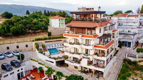 Ulcinj Apartment | Hotel Princess & Spa