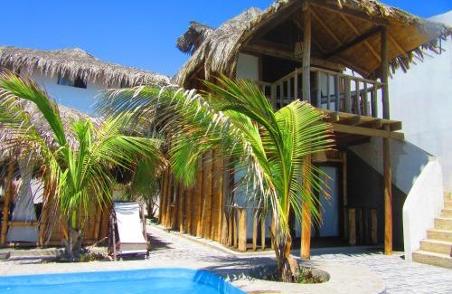 Los Organos Hotel | Hotel Puerto Antiguo