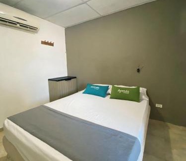 Villa Barraza Hotel | Hotel Puerto Vigia Inn