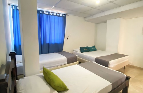 Villa Barraza Hotel | Hotel Puerto Vigia Inn