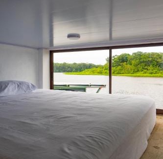 Tortuguero Bed & Breakfast | Hotel Pura Natura Riverside Tortuguero