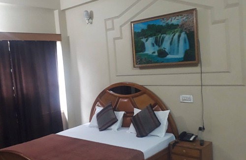 Gopalbari Hotel | HOTEL PUROHIT GOOD HOTEL IN JAIPUR
