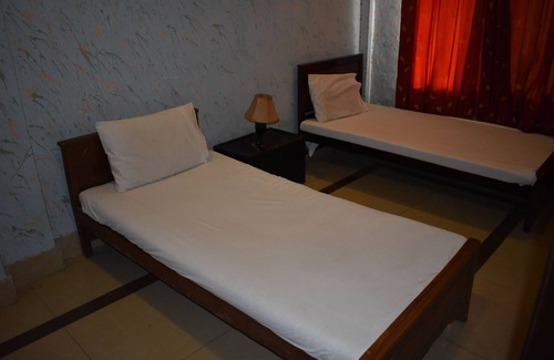 G-8 Sector House | Hotel Pyramid International
