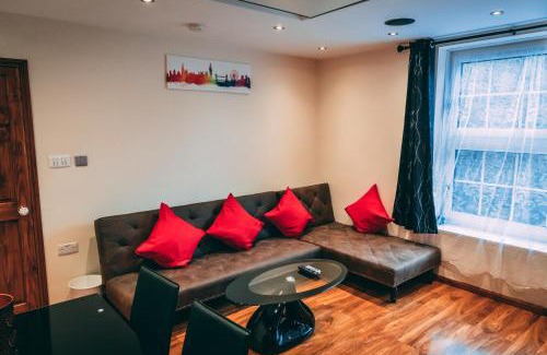 Bethnal Green Apartment | Hotel Quality Stay,2 bed Apartment near the City Centre, 2min Walk from Metro Station