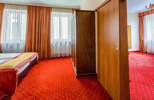 Baden Baden Old Town Hotel | Hotel Römerhof
