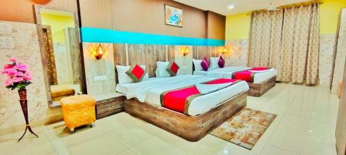 Varanasi Hotel | Hotel R S RESIDENCY