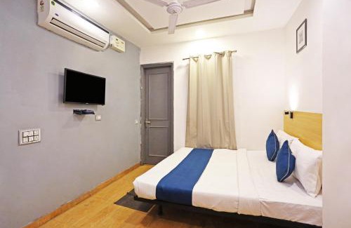 Rohini Hotel | Hotel Raaso Inn Rohini Sec-16 by Arrow