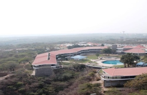 Surajkund Hotel | Hotel Raj Hans