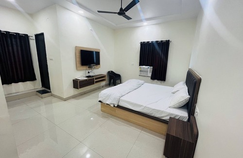 Sehore Hotel | HOTEL RAJDEEP