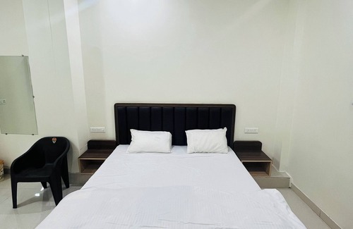 Sehore Hotel | HOTEL RAJDEEP