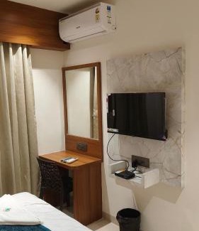 Mahape House | Hotel Ranker Stays