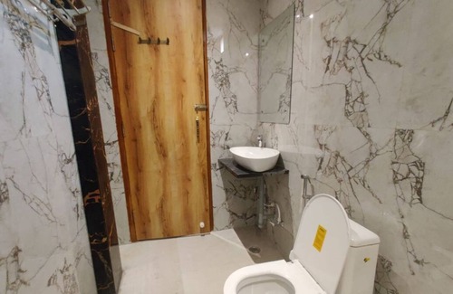Taj Ganj Hotel | Hotel Ravi Palace
