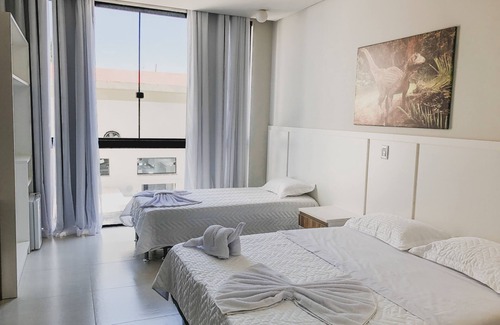 Praia da Armacao do Itapocoroi Hotel | Hotel Recanto dos Dinossauros