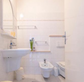 Alba Hotel | Hotel Record