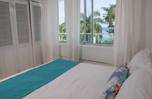 Boca Chica Hotel | Hotel Refugio Neptuno's