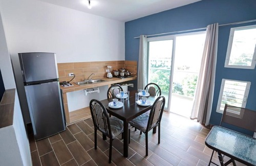 Rincon de Guayabitos Hotel | Hotel Rega Suites Guayabitos - Family & Kitchen