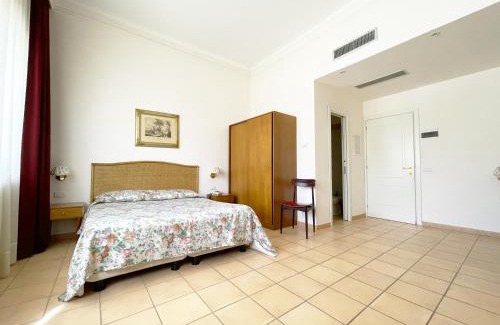 Sant'Agata sui Due Golfi Hotel | Hotel Reginella