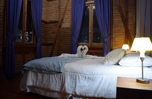 Valparaiso Hotel | Hotel Reina Victoria