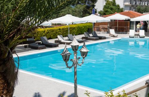Vourvourou Hotel | Hotel Rema