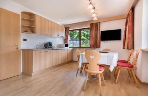 Santa Cristina Val Gardena Apartment | Hotel Residence Gardena Stevia 200