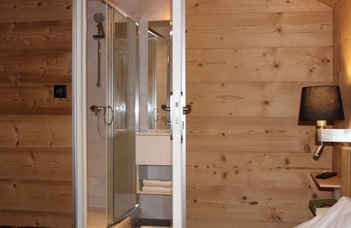 La Clusaz Hotel | HOTEL Restaurant U'FREDY