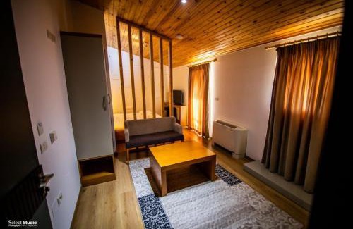 Korce Hotel | Hotel Restorant Delisia