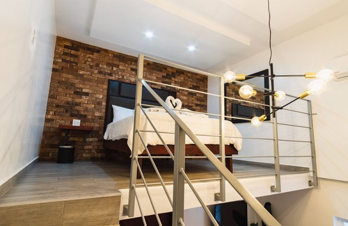 Avenida Revolucion Hotel | Hotel Revolución