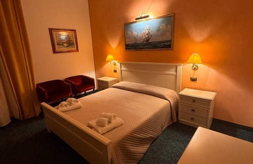 Montegrotto Terme Hotel | HOTEL REY'S