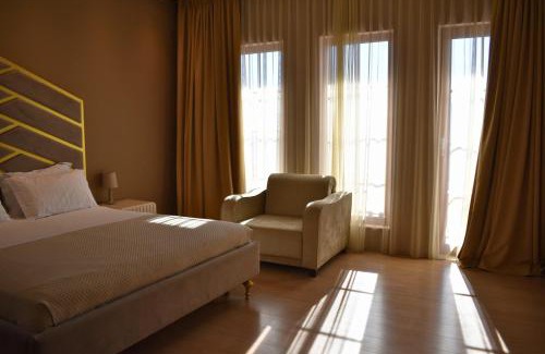 Berat Hotel | Hotel Rezidenca Desaret