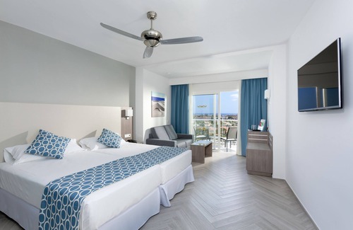 Playa del Ingles Hotel | Hotel Riu Papayas - All Inclusive
