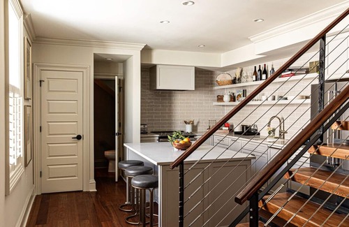 Downtown Charleston Apartment | Hotel Richemont Brickell Suite 302