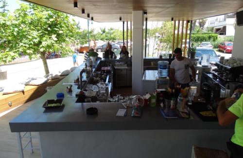 Pefkochori Apartment | Hotel Rigakis