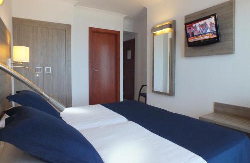 Roses Town Center Hotel | Hotel Risech