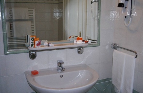 Gizzeria Hotel | Hotel Ristorante La Lampara