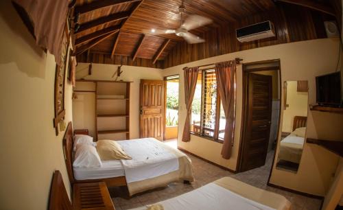 Carmen Hotel | Hotel Ritmo Tropical - Pool and Breakfast