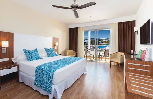 Costa Adeje Hotel | Hotel Riu Arecas - Adults Only