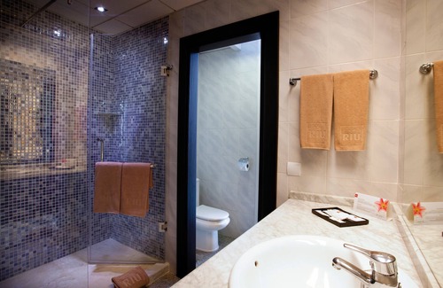 Carihuela Hotel | Hotel Riu Nautilus - Adults Only