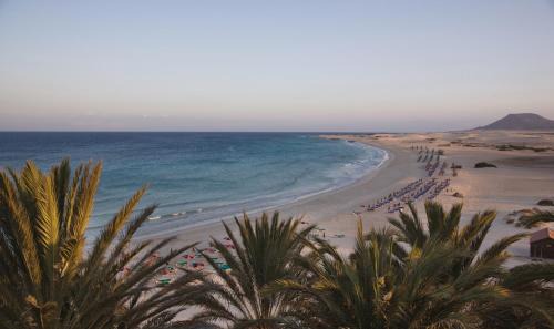 Corralejo Hotel | Hotel Riu Palace Tres Islas