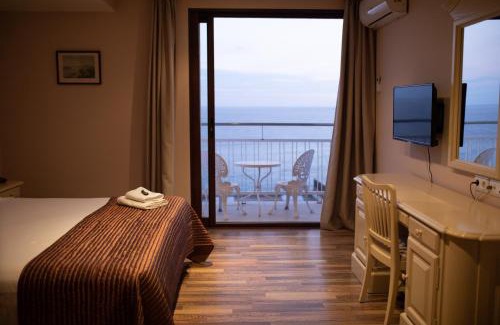 Lloret Town Center Hotel | Hotel Roger de Flor by Seleqtta