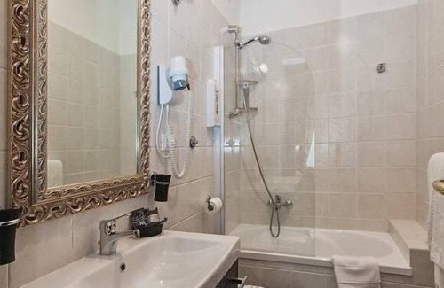 Monti Hotel | Hotel Romano