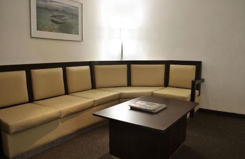 Zona Minerva Hotel | Hotel Ronda Minerva