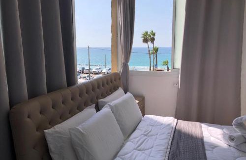 Bat Yam Hotel | Hotel Room Service
