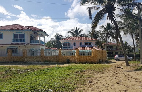 Cabarete Apartment | Hotel room with private bathroom on quiet sandy beach! Pool/WiFi/TV/breakfast