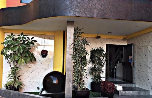 Ixtacalco Hotel | Hotel Rossel Plaza