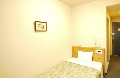 Nishi Hotel | Hotel Route Inn Osaka Honmachi