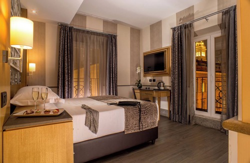 Rione XVIII Castro Pretorio Hotel | Hotel Royal Court